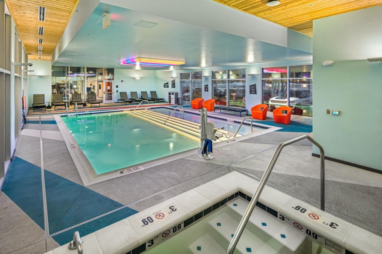 Hotel Aloft Anchorage Esterno foto